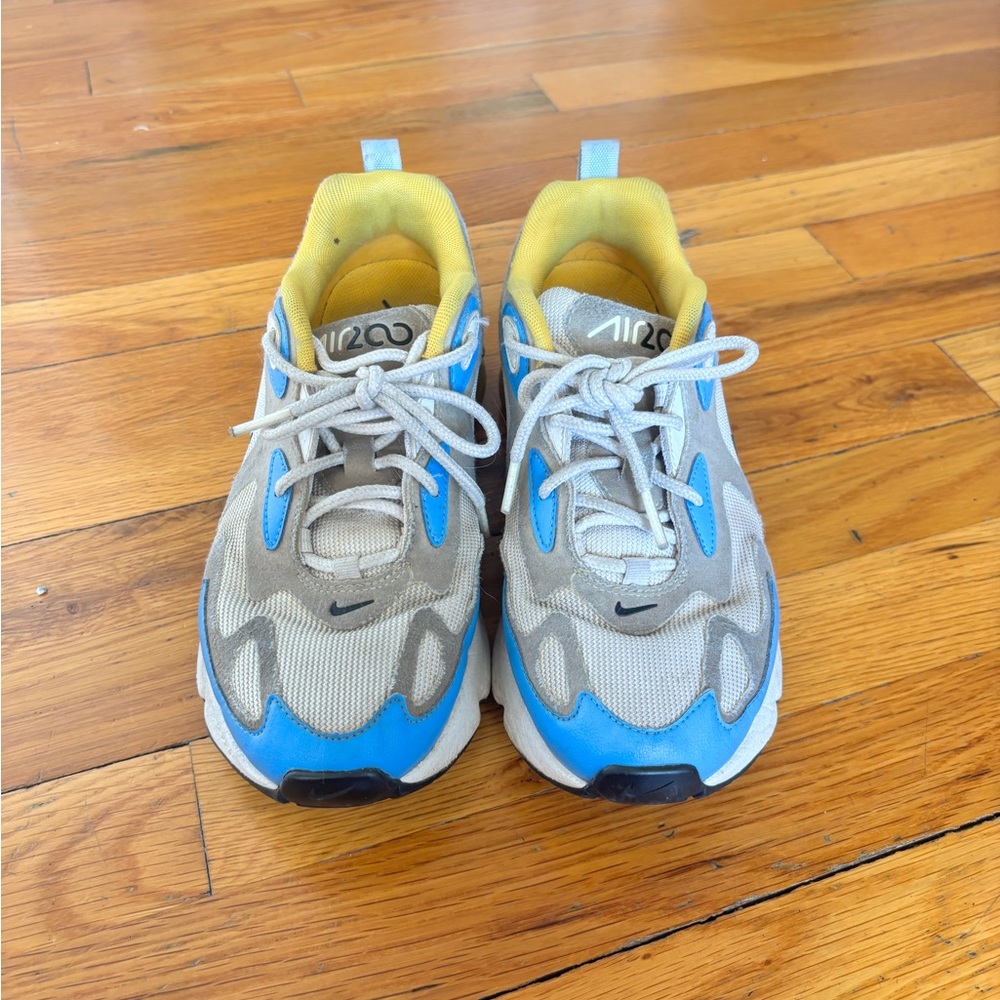 Nike Air Max 200